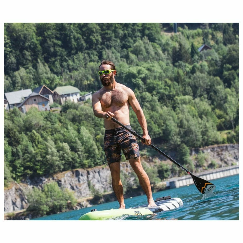 Lunettes De Soleil AZR Nouméa Jaune Fluo Gris Miroir Polarized 8 Lunettes De Soleil AZR Nouméa Jaune Fluo Gris Miroir Polarized – Image 6