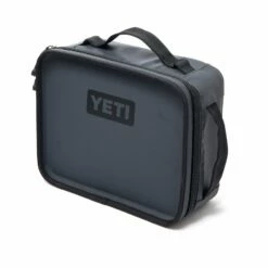 Glacière Yeti Sac Repas DayTrip® Charcoal -Surfen Geschäft 26a8e9d9cea677bdec31e833f054289f2da8f392 H23YETIACC342711 YETI0149001 1 1