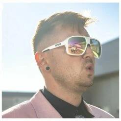 Lunettes De Soleil Pit Viper Flight The Miami Nights 11 Lunettes De Soleil Pit Viper Flight The Miami Nights -Surfen Geschäft 53ec3ccf9b3138523e1ec83b009c7fb2117ac2a0 E23PITVLUN354591 PITV0677217 902