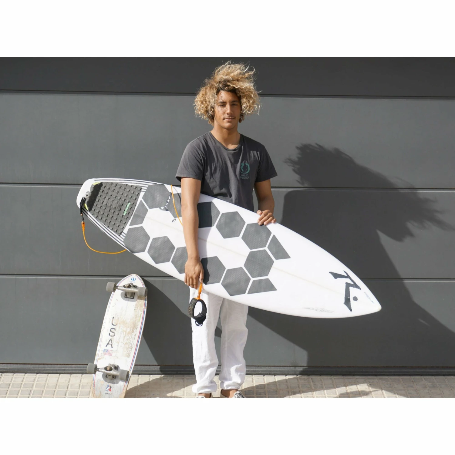 Pad Surf Rail Saver Pro Pad HexaTractRSPro Board Grip & Tract- Black 4 Pad Surf Rail Saver Pro Pad HexaTractRSPro Board Grip & Tract- Black – Image 2