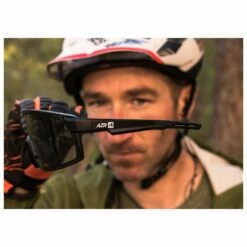 Lunettes De Soleil AZR Sprint Mat Rose Noir Incolore Photochromic 18 Lunettes De Soleil AZR Sprint Mat Rose Noir Incolore Photochromic -Surfen Geschäft 8848add43a4568fbef05390386405dbc4c46b65f E220AZRLUN203968 0AZR0208844 902