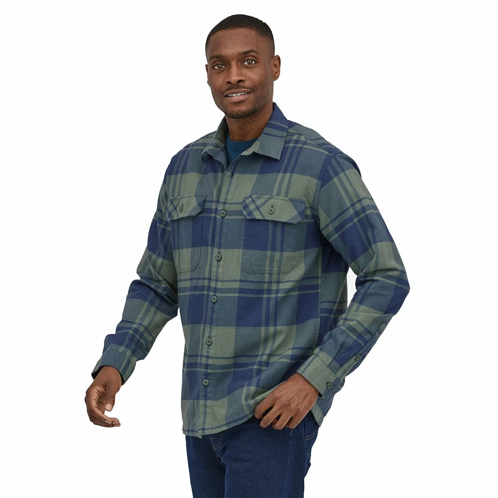 Chemise Patagonia Long Sleeved Organic Cotton Flannel Live Oak Hemlock Green 4 Chemise Patagonia Long Sleeved Organic Cotton Flannel Live Oak Hemlock Green – Image 2