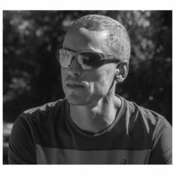 Lunettes De Soleil AZR Fast Mat Noir Multicouche Bleu 13 Lunettes De Soleil AZR Fast Mat Noir Multicouche Bleu -Surfen Geschäft b2e507d436f34e92bc162c857471d481b8cc0478 E220AZRLUN203818 0AZR0208889 901