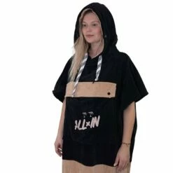 Poncho Surf All-In V Flash Line - Black / Dark Pink -Surfen Geschäft b4dbd1786a49685d8f94a4b8a43b1dbf12ea7e47 E22ALL WAT86021 ALLI0075231 2