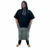 Poncho Surf All-In V Big Foot Line - Black Charcoal 2 Poncho Surf All-In V Big Foot Line - Black Charcoal -Surfen Geschäft b702fbff78d97557076bc2a483ab5c37d491cab6 E22ALL WAT64531 ALLI0075180 1