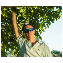 Lunettes De Soleil AZR Action Mat Noir Multicouche Bleu -Surfen Geschäft bff440cdd6965adf149729db899a8bbc501ee037 E230AZRLUN348074 0AZR0208872 901