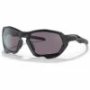 Lunettes De Soleil Oakley Plazma Matte Black Prizm Grey -Surfen Geschäft c4416771d2e3c7b43216b9ce5615cb07fae49c91 E21OAKLLUN174613 OAKL0453276 0