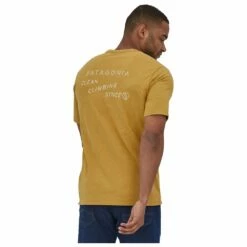 Tee-shirt Patagonia M's Clean Climb Trade Responsibili-Tee Clean Climb Type Cabin Gold -Surfen Geschäft dd514ac0c661c972cbd0c382872eb5520136575c H23PATATEH2263150 2