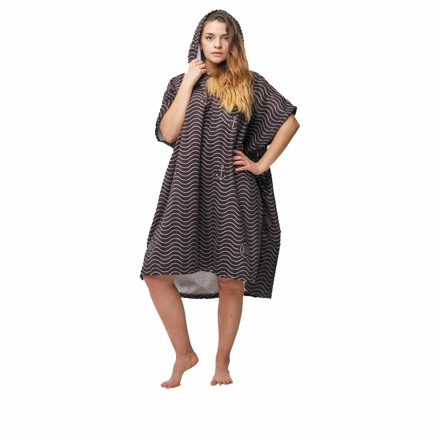 Poncho Surf After Essentials Waves - Black 7 Poncho Surf After Essentials Waves - Black – Image 5